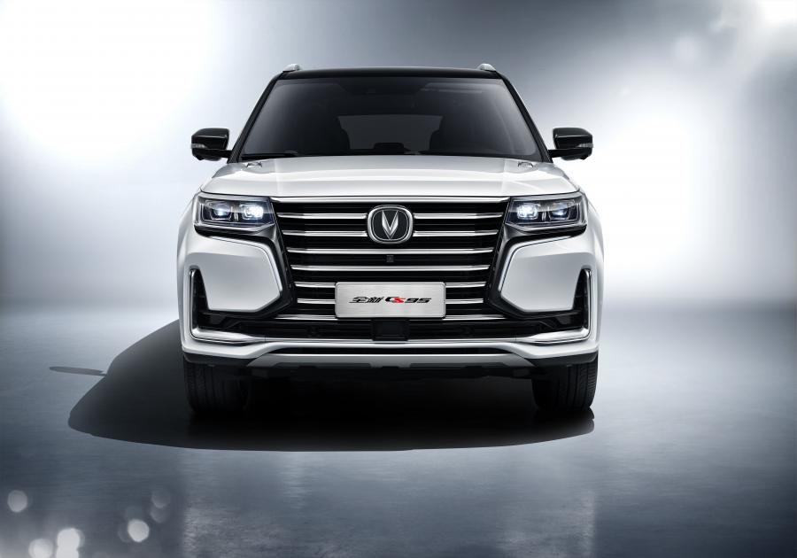  ChangAn CS95 2019 года  (фото 2 из 27)
